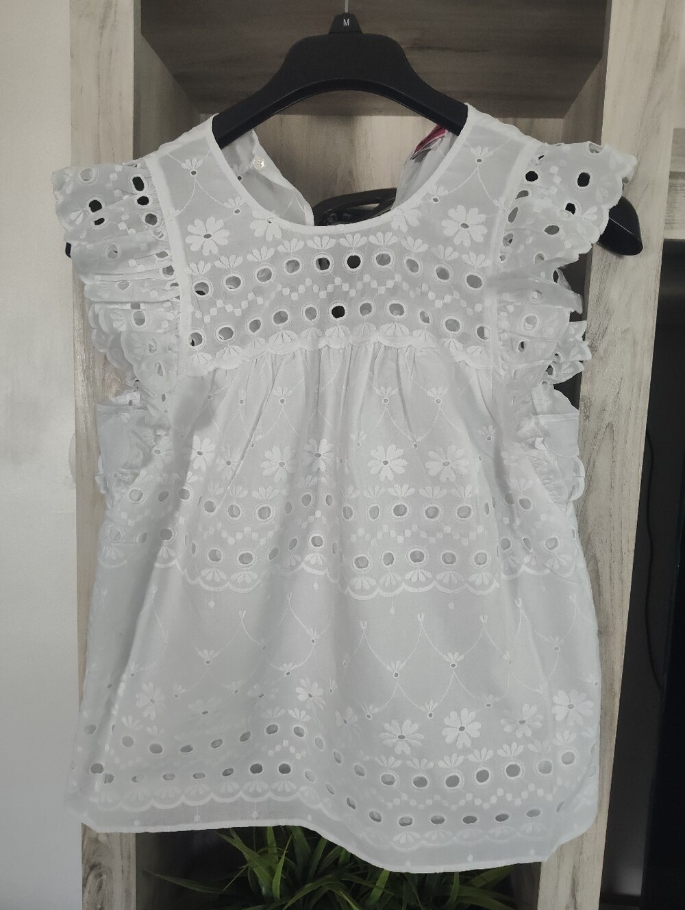 kate spade White Eyelet Flutter Sleeve Blouse for Women's SZ Small New No Tags